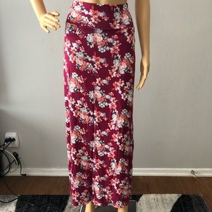 Maxi skirt